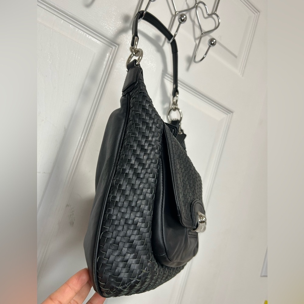 COACH authentic vintage Elegant Black Woven Leather Shoulder Bag/Crossbody Bag - Picture 3 of 9
